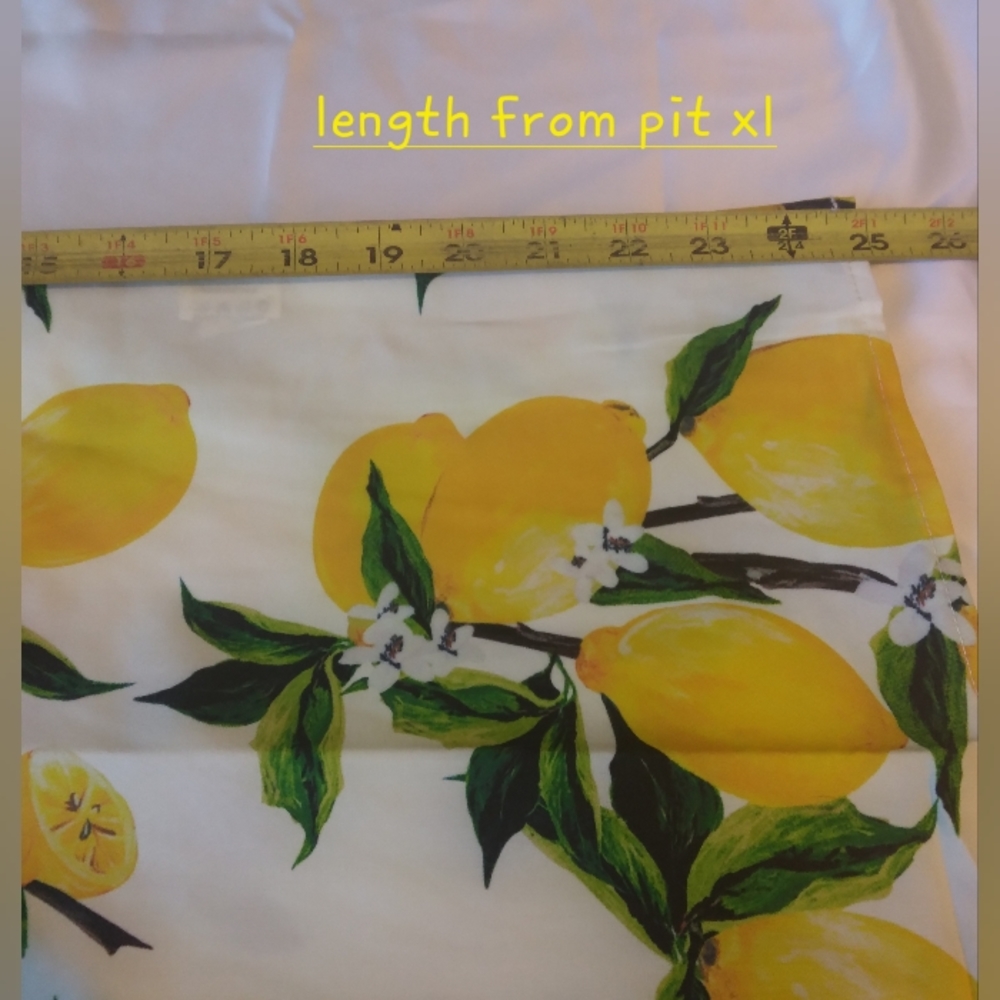 Lemon dress in white - Picture 6 of 9